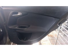 ELEVALUNAS TRASERO DERECHO 