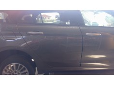 PUERTA TRASERA DERECHA 