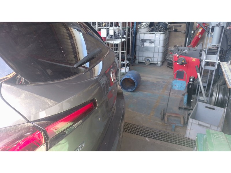Recambio de porton trasero para fiat tipo station wagon (356_, 357_) 1.3 d (356wxh1a) referencia OEM IAM   