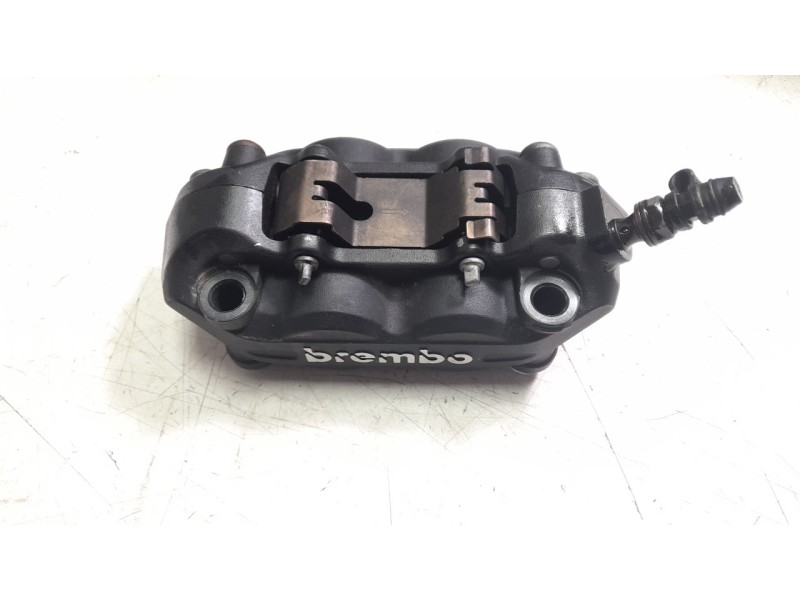 Recambio de pinza de freno delantera derecha para ktm super adventure 1290 super adventure s referencia OEM IAM 6031301600130  