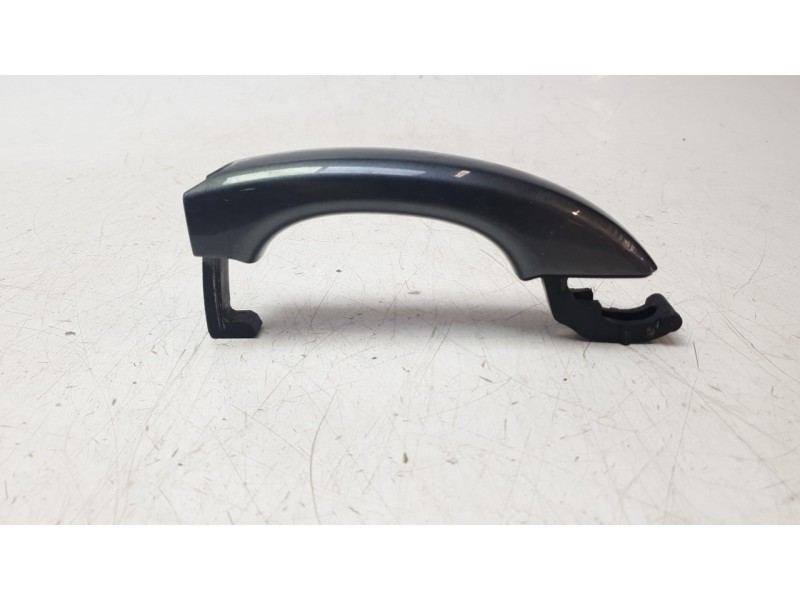 Recambio de maneta exterior delantera derecha para volkswagen amarok referencia OEM IAM 2H0837209  