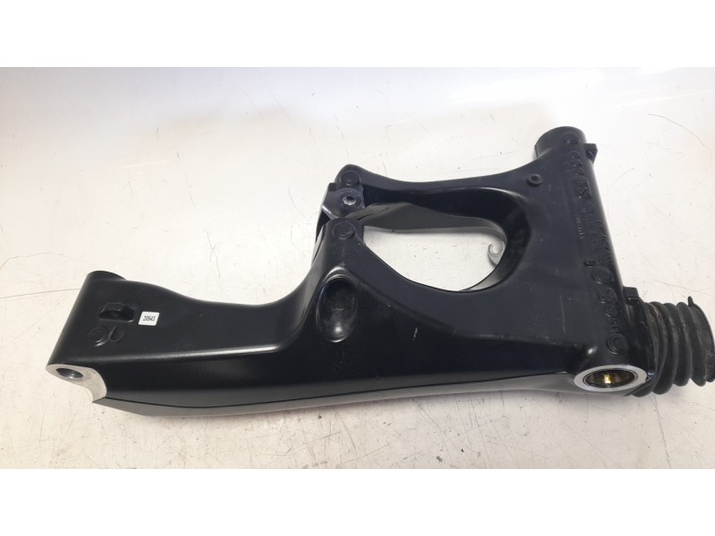 Recambio de basculante para bmw r 1250 r 1250 gs adventure referencia OEM IAM 33177105976  