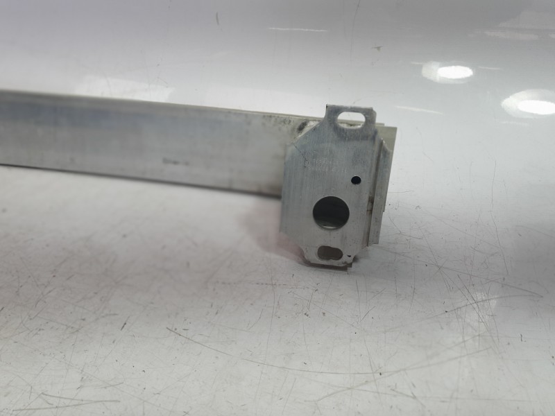 Recambio de refuerzo paragolpes trasero para bmw 1 (f40) 118 d referencia OEM IAM 51127462338  