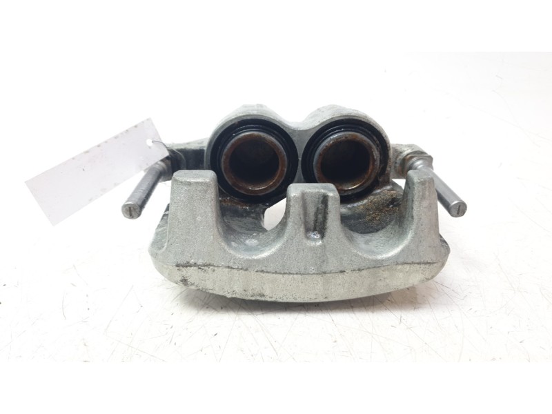 Recambio de pinza de freno delantera izquierda para volkswagen amarok referencia OEM IAM 2H6615123  