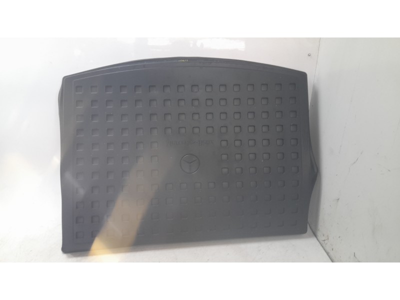 Recambio de alfombra maletero para mercedes-benz b-klasse (bm 247) b 200 d referencia OEM IAM A2478140000  