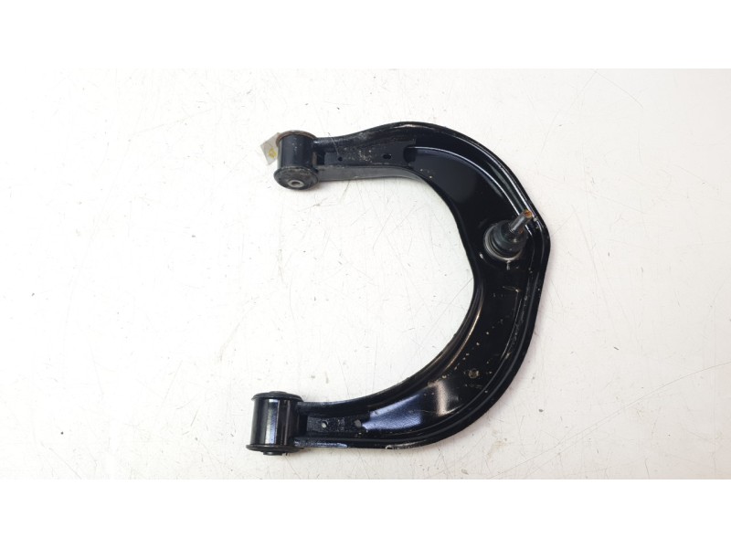 Recambio de brazo suspension superior delantero derecho para volkswagen amarok referencia OEM IAM 2HJ407164  