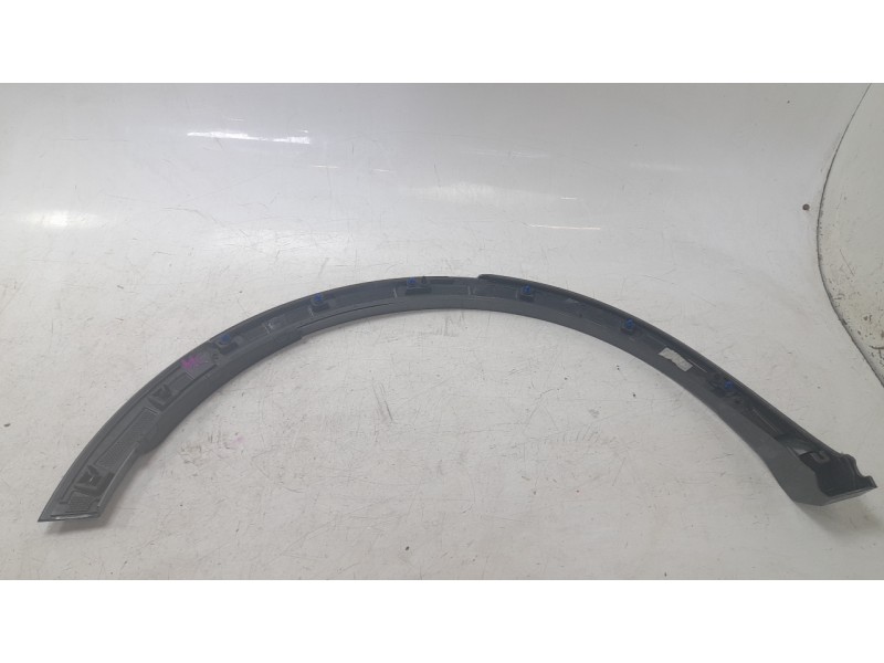 Recambio de aletin trasero izquierdo para audi q3 sportback (f3n) 35 tdi referencia OEM IAM 83A853817C  