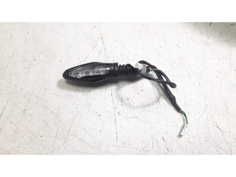 Recambio de piloto trasero derecho para ktm super adventure 1290 super adventure s referencia OEM IAM 60314025000  