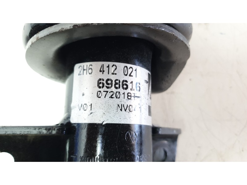Recambio de amortiguador delantero derecho para volkswagen amarok referencia OEM IAM 2H0413031K  AVW032