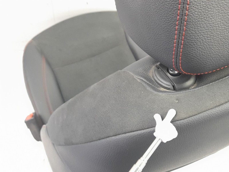 Recambio de juego asientos completo para mercedes-benz b-klasse (bm 247) b 200 d referencia OEM IAM 1779062401  