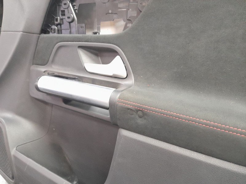 Recambio de juego asientos completo para mercedes-benz b-klasse (bm 247) b 200 d referencia OEM IAM 1779062401  