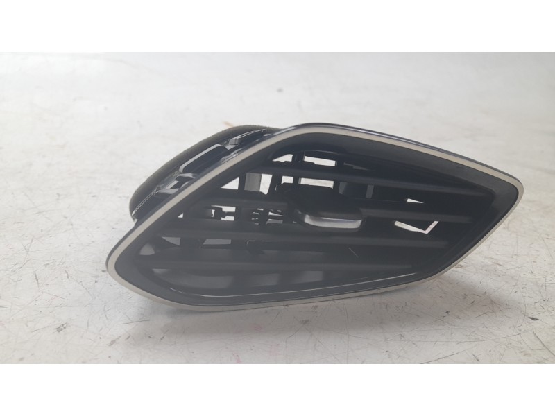 Recambio de aireador izquierdo para opel grandland / grandland x (a18, p1uo) 1.2 (75) referencia OEM IAM YP00060077  
