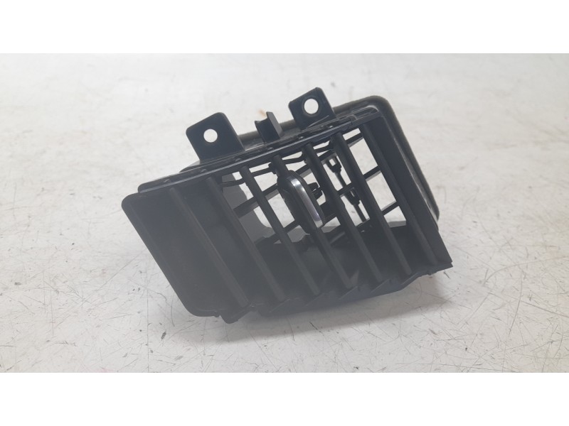 Recambio de rejilla aireadora para opel grandland / grandland x (a18, p1uo) 1.2 (75) referencia OEM IAM YP00062877  