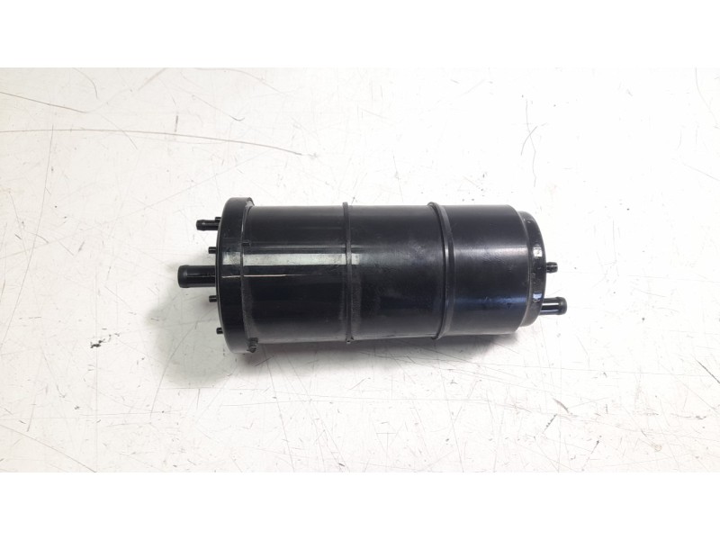 Recambio de filtro carbono activo para triumph street triple 765 rs street triple 765 rs referencia OEM IAM T2409017  