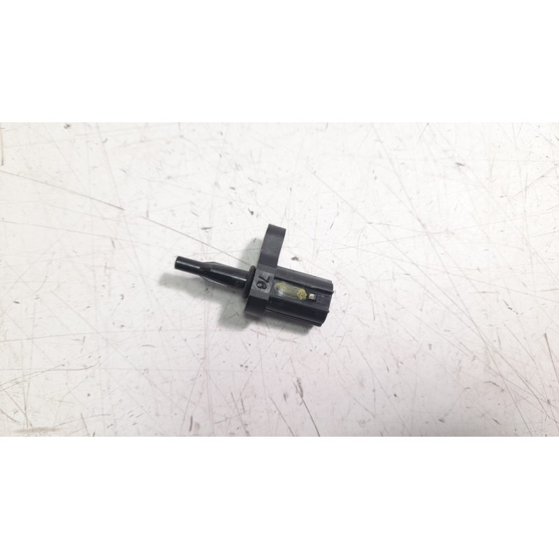 Recambio de sensor temperatura aire de admisión para triumph street triple 765 rs street triple 765 rs referencia OEM IAM T12900