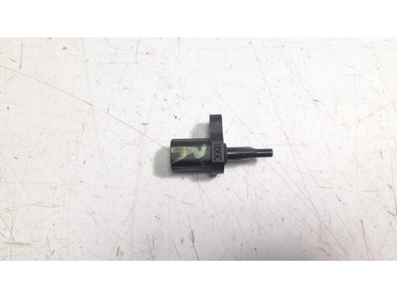 Recambio de sensor temperatura aire de admisión para triumph street triple 765 rs street triple 765 rs referencia OEM IAM T12900