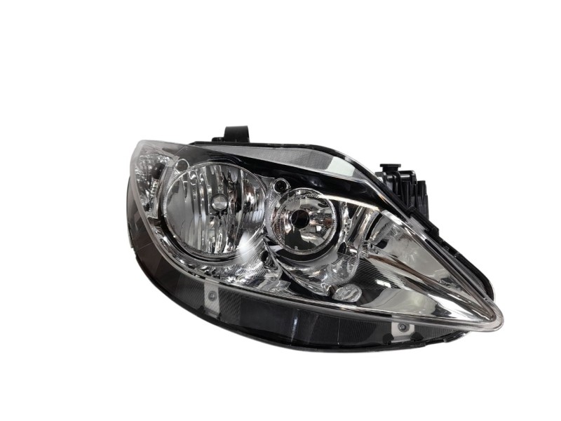 Recambio de faro derecho para seat ibiza (6j5) referencia OEM IAM 6J1941006D  10121241001/11852204/901006D/ST0354913