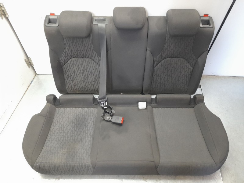 Recambio de asientos traseros para seat leon (5f1) 1.6 tdi referencia OEM IAM 5F0885031EH  