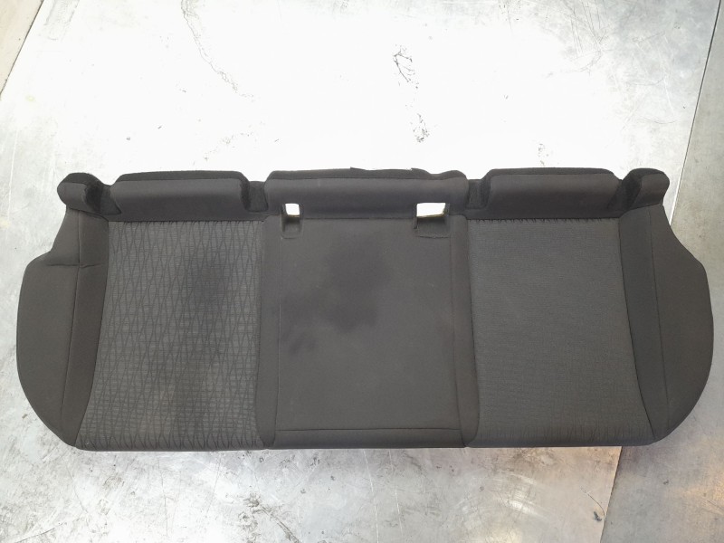 Recambio de asientos traseros para seat leon (5f1) 1.6 tdi referencia OEM IAM 5F0885031EH  