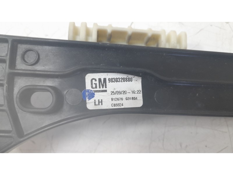 Recambio de elevalunas delantero izquierdo para opel grandland / grandland x (a18, p1uo) 1.2 (75) referencia OEM IAM 9830320880 