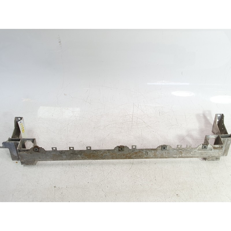 Recambio de travesaño inferior para mercedes-benz clase a (bm 177) a 200 (177.087) referencia OEM IAM A1776204500  