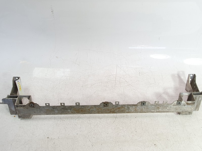 Recambio de travesaño inferior para mercedes-benz clase a (bm 177) a 200 (177.087) referencia OEM IAM A1776204500  