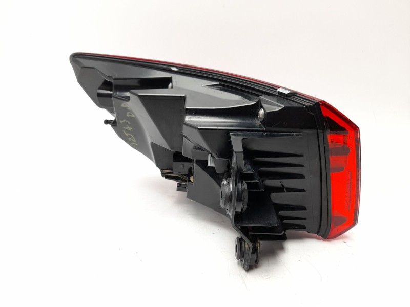 Recambio de piloto trasero derecho para audi q3 sportback (f3n) 35 tdi referencia OEM IAM 83A945092  