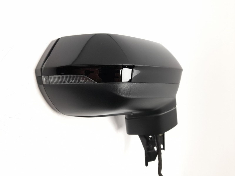 Recambio de retrovisor derecho para audi q3 sportback (f3n) 35 tdi referencia OEM IAM 83B857410H  1050245013/A201041F/A201041H