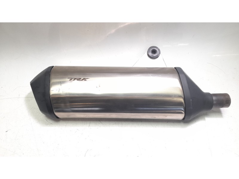 Recambio de silenciador trasero para benelli trk 702x referencia OEM IAM 47200PA80002  