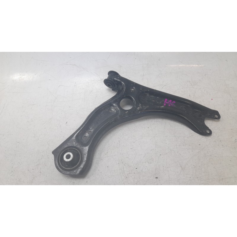 Recambio de brazo suspension inferior delantero izquierdo para skoda fabia iv (pj3) 1.0 mpi referencia OEM IAM 2Q0407151D  
