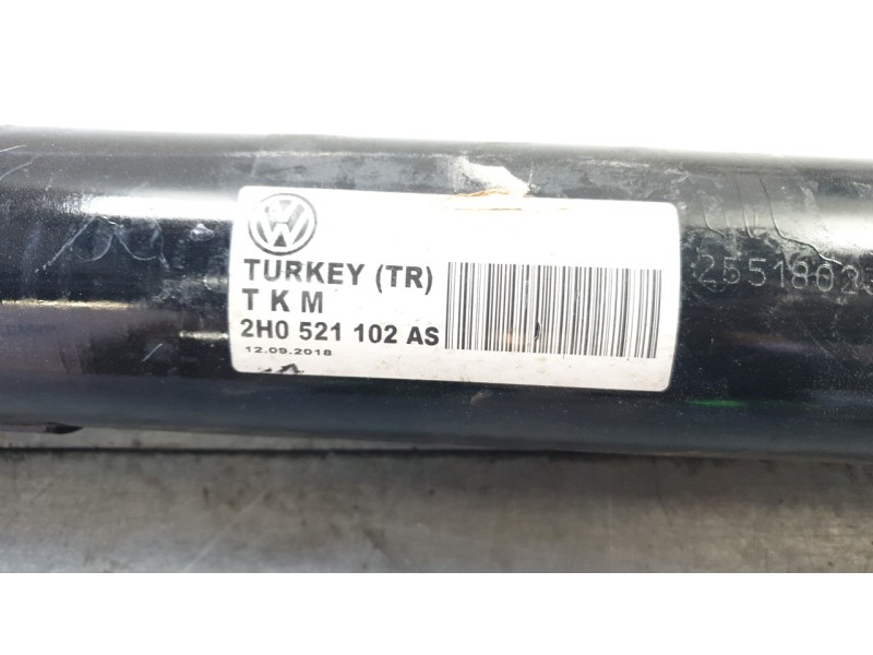 Recambio de transmision central para volkswagen amarok referencia OEM IAM 2H0521102AS  NKWTY008/NWNVW023/NLWVW008