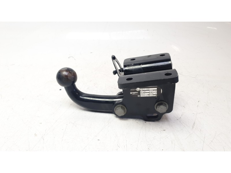 Recambio de enganche remolque para volkswagen amarok referencia OEM IAM 2H5803881K 321841 