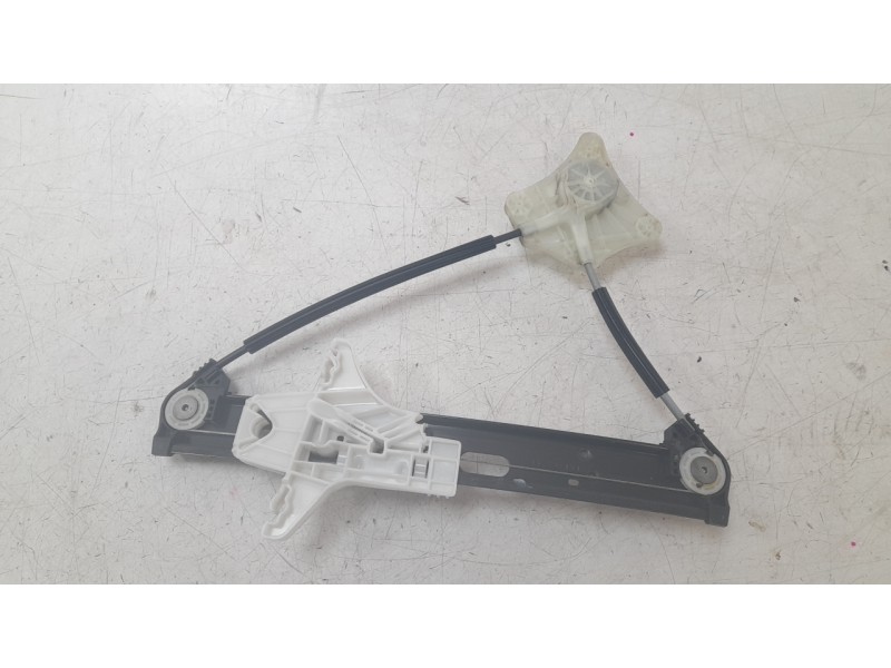 Recambio de elevalunas trasero derecho para volkswagen polo vi (aw1, bz1, ae1) 1.0 tsi referencia OEM IAM 2G6839462D  