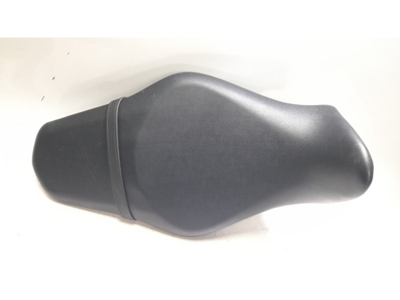 Recambio de asiento para yamaha mt mt-09 (rn83) referencia OEM IAM B7N247300100  
