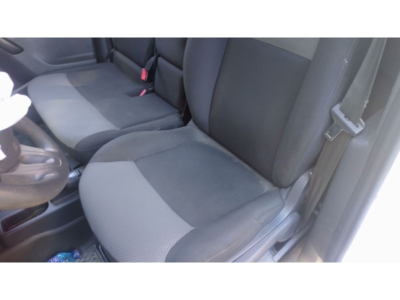 Recambio de juego asientos completo para renault kangoo express (fw0/1_) 1.5 dci 95 (fw16) referencia OEM IAM   