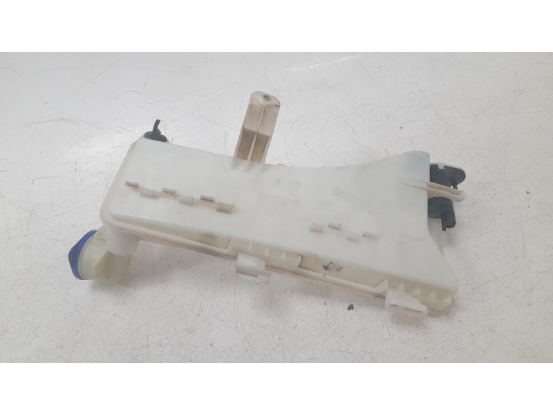 Recambio de deposito limpia para opel grandland / grandland x (a18, p1uo) 1.2 (75) referencia OEM IAM YP00066080 A2C39293600 