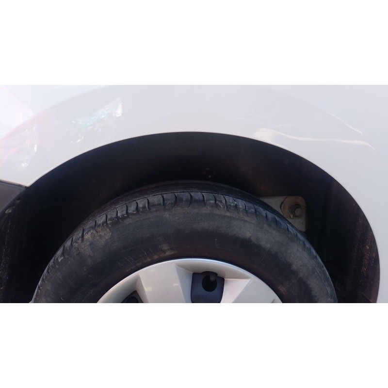 Recambio de paso rueda trasero derecho para renault kangoo express (fw0/1_) 1.5 dci 95 (fw16) referencia OEM IAM   