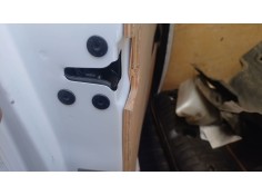 CERRADURA PUERTA TRASERA IZQUIERDA 