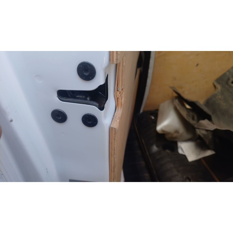 Recambio de cerradura puerta trasera izquierda para renault kangoo express (fw0/1_) 1.5 dci 95 (fw16) referencia OEM IAM   