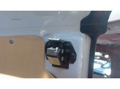 CERRADURA PUERTA TRASERA DERECHA 8200497823 