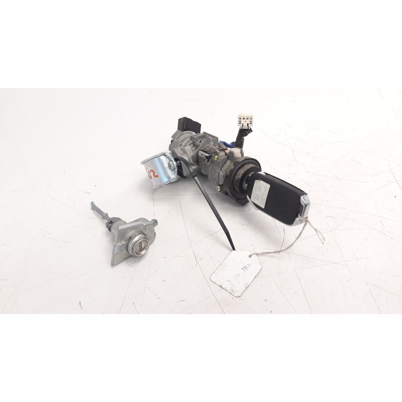 Recambio de conmutador de arranque para kia sportage 1.6 crdi cat referencia OEM IAM 81900D9F00  