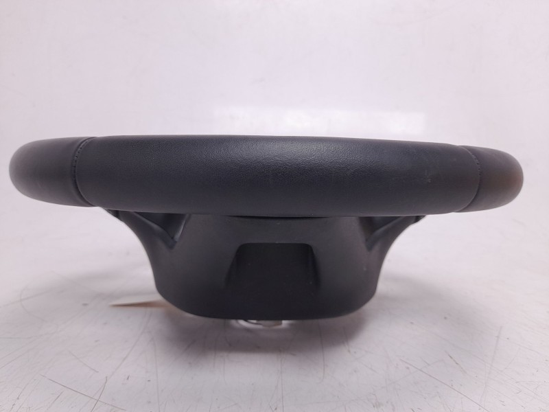 Recambio de volante para ford fiesta vii (hj, hf) 1.0 ecoboost referencia OEM IAM 2201159  