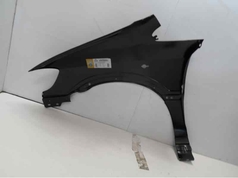 Recambio de aleta delantera derecha para opel zafira a referencia OEM IAM 1102028 109162311 OP7153013