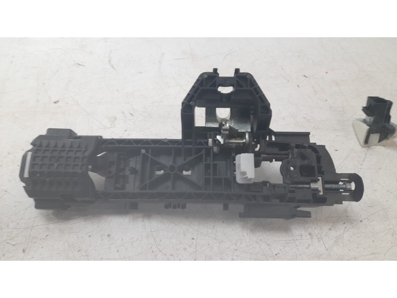 Recambio de maneta exterior trasera izquierda para mercedes-benz clase cla (w117) cla 200 cdi (117.308) referencia OEM IAM 20476