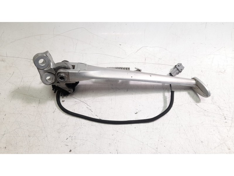 Recambio de caballete lateral para triumph street triple 765 rs street triple 765 rs referencia OEM IAM T2082009  