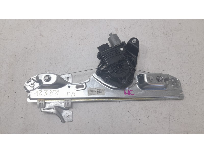 Recambio de elevalunas trasero derecho para nissan qashqai iii (j12) 1.3 dig-t referencia OEM IAM 827006UA1C  