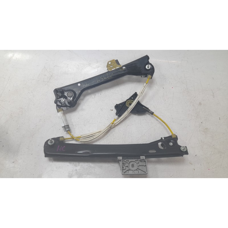 Recambio de elevalunas trasero izquierdo para mercedes-benz clase cla (w117) cla 200 cdi (117.308) referencia OEM IAM 1177302500