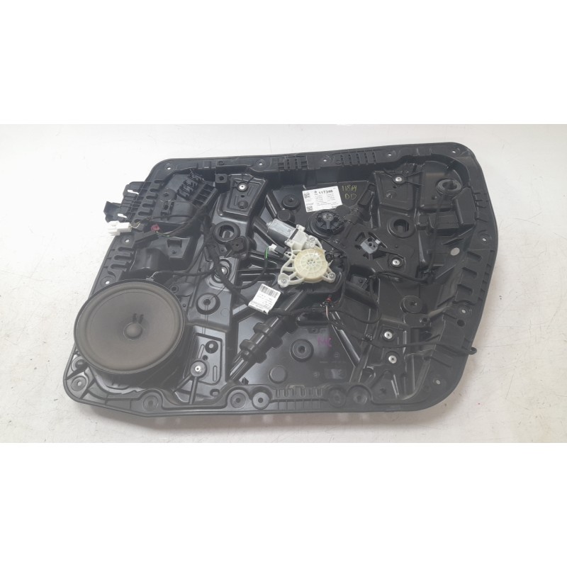 Recambio de elevalunas delantero derecho para mercedes-benz b-klasse (bm 247) b 200 d referencia OEM IAM A1775409410  