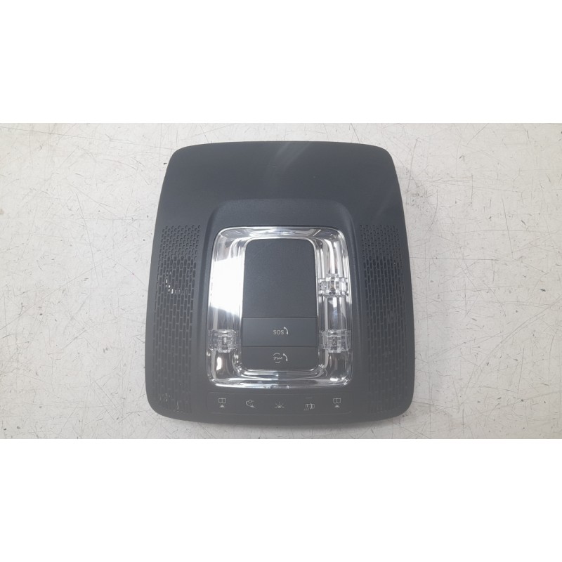 Recambio de luz interior para mercedes-benz b-klasse (bm 247) b 200 d referencia OEM IAM A0009008130  