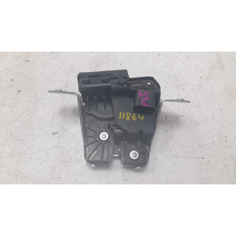 Recambio de cerradura maletero / porton para mercedes-benz b-klasse (bm 247) b 200 d referencia OEM IAM 0997400400  
